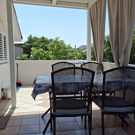 Apartmán Mirna Vir