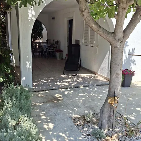 Apartmán Mirna Vir