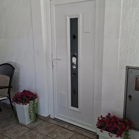 Apartmán Mirna Vir